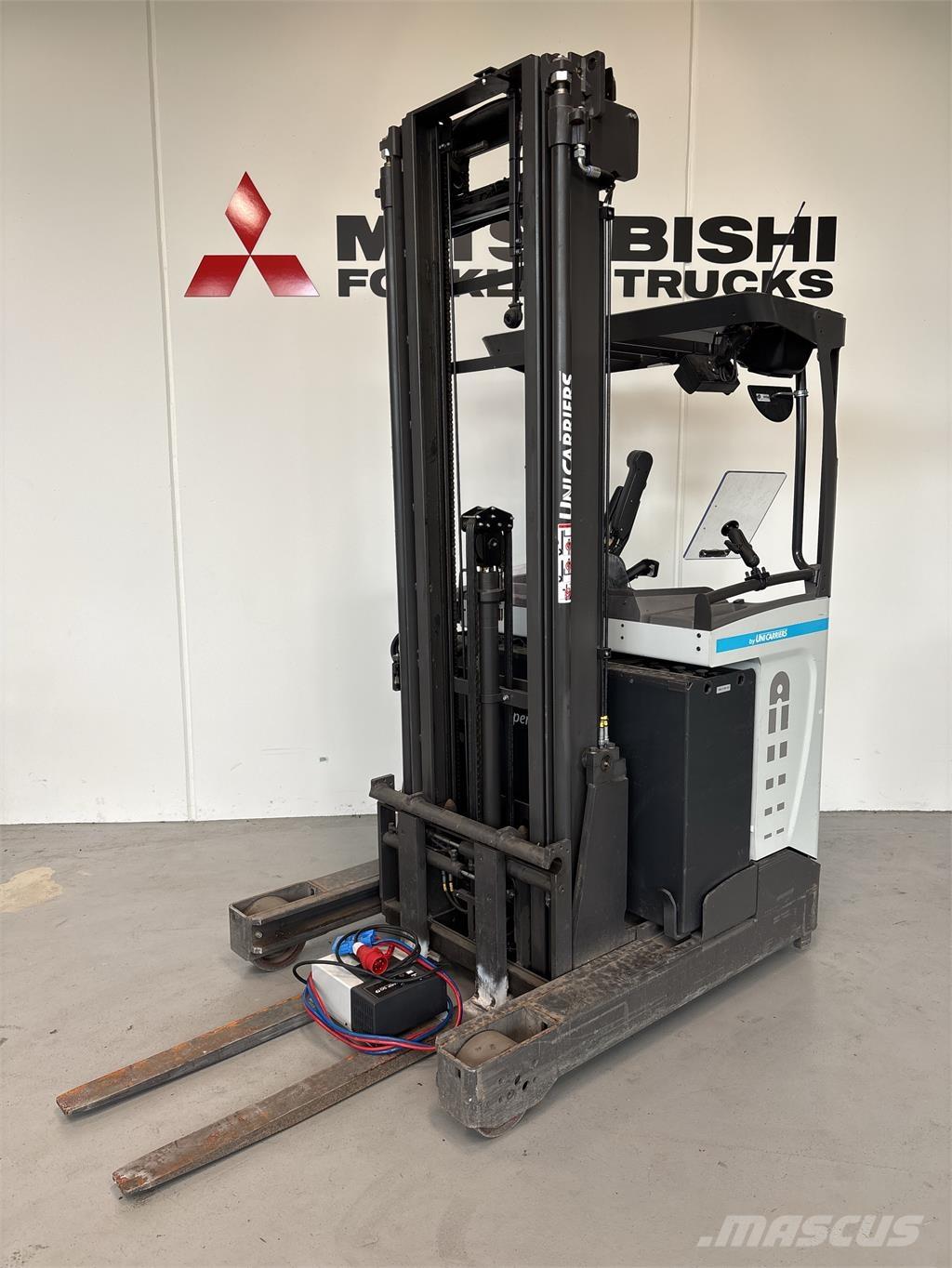 Atlet UMS160 Viličari sa pomičnim stupom