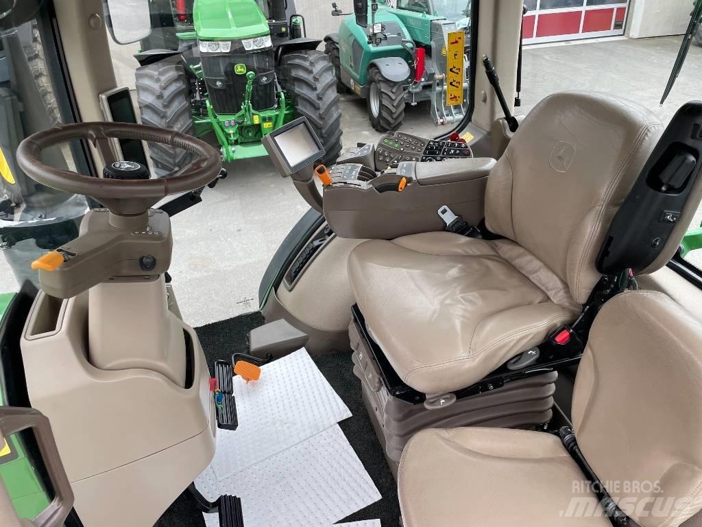 John Deere 8360 R Traktori