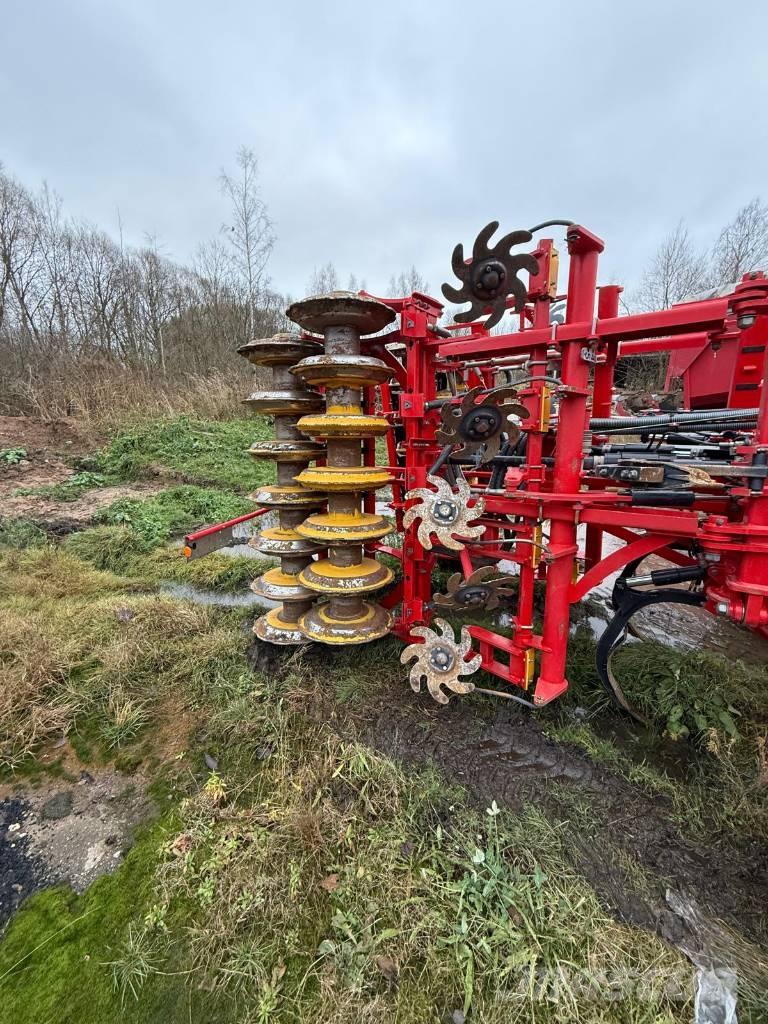 Väderstad Topdown400 Kultivatori