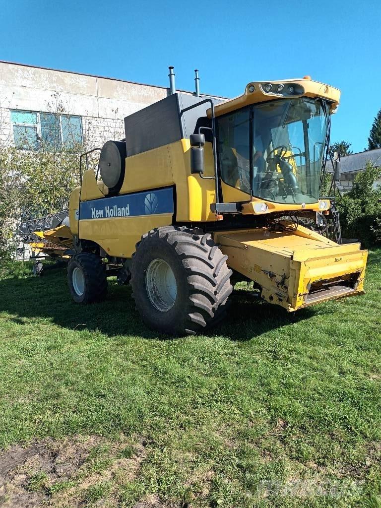 New Holland CS 6080 Kombajni
