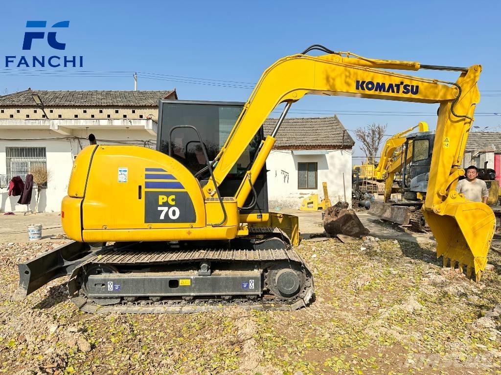 Komatsu PC70-8 Bageri gusjeničari