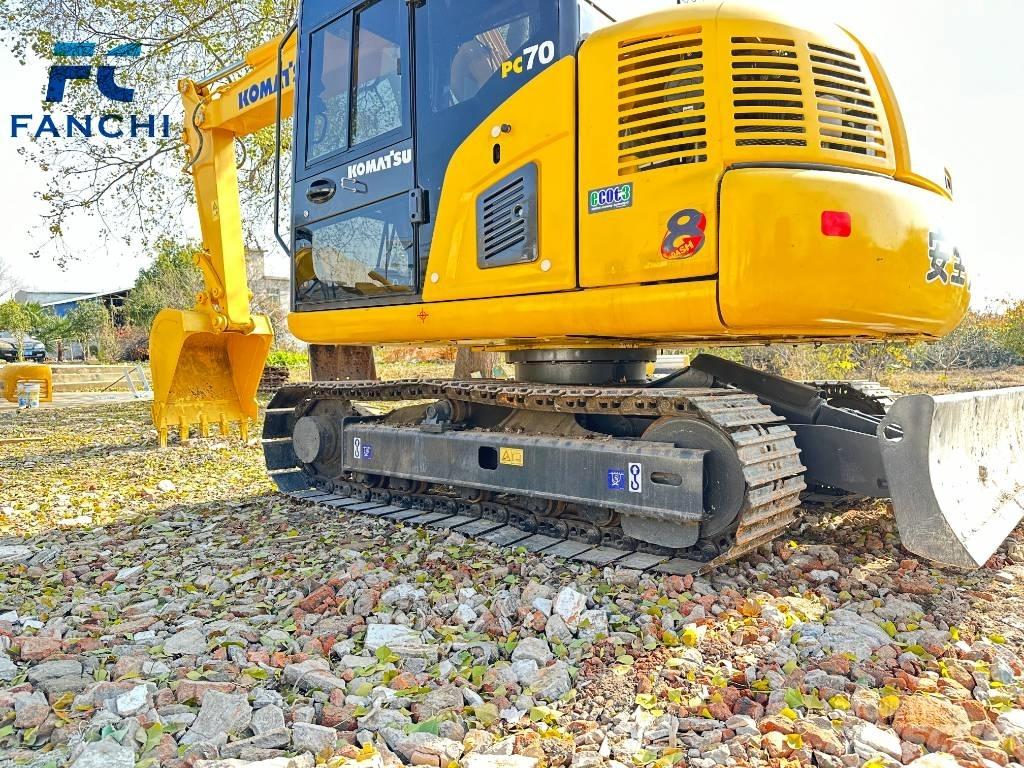 Komatsu PC70-8 Bageri gusjeničari