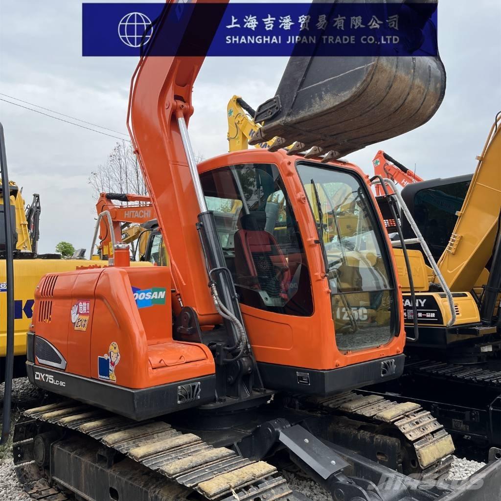 Doosan DX 75 Bageri gusjeničari
