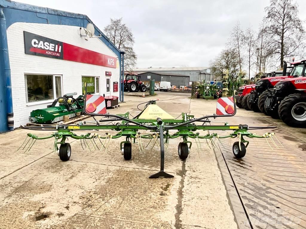 Krone Vendro 560 Okretači i sakupljači sijena