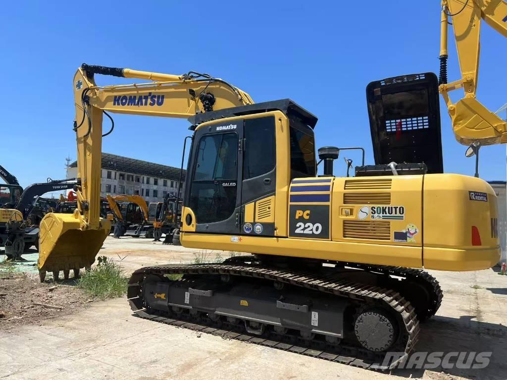 Komatsu PC 220 Bageri gusjeničari