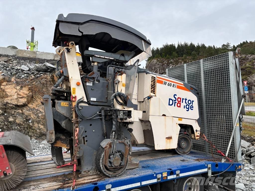 Wirtgen W 60 Ri Asfaltne hladne glodalice