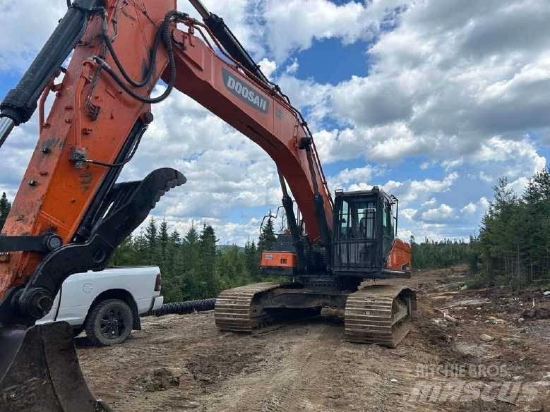 Doosan DX 350 LC Bageri gusjeničari