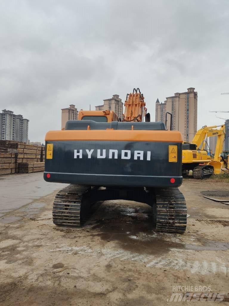 Hyundai R220LC-9S Bageri gusjeničari