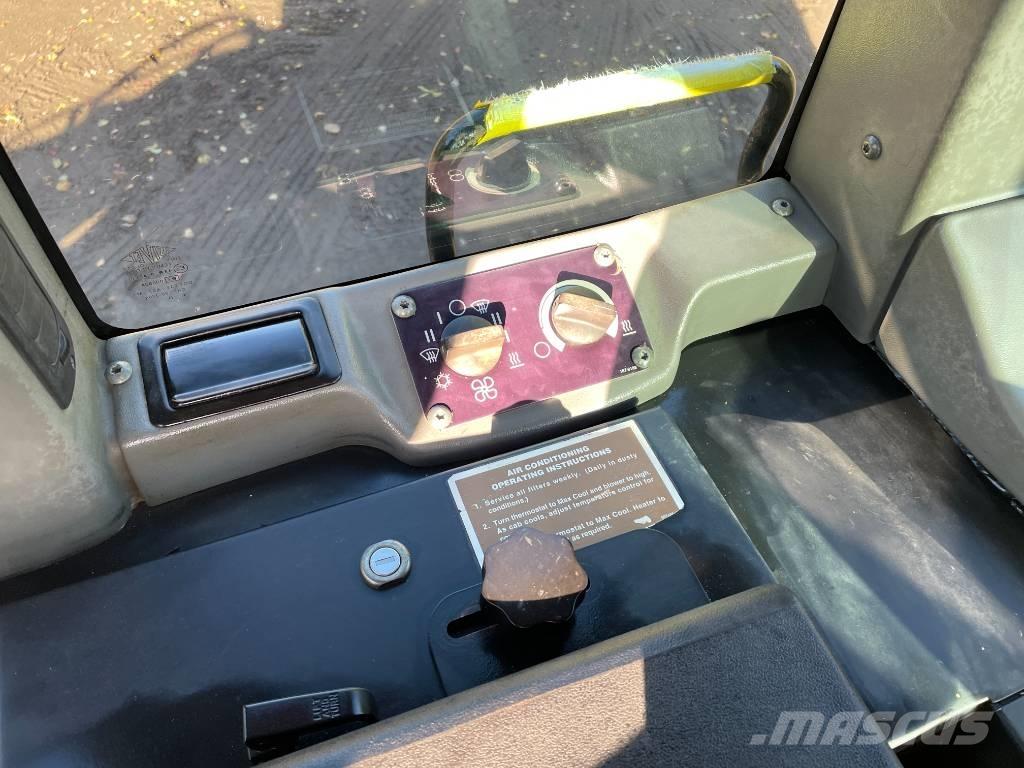 CAT 953 C Utovarivači gusjeničari