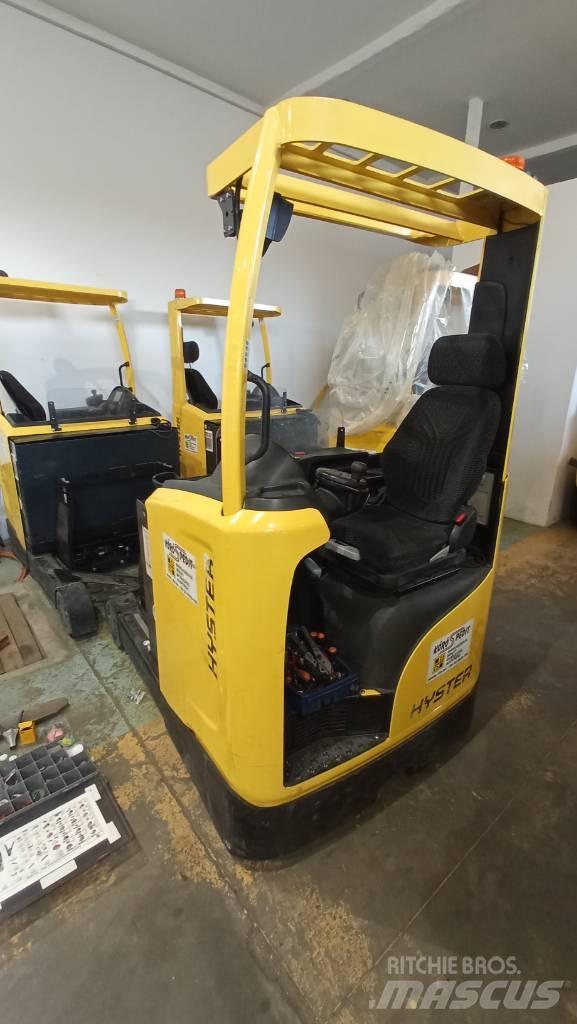 Hyster R 1.6 Viličari sa pomičnim stupom