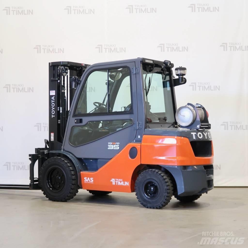 Toyota 02-8FGJF35 Plinski viličari