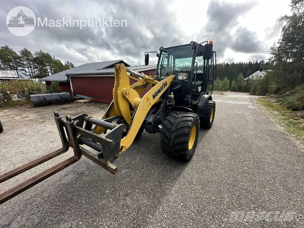 Komatsu WA 70 M-8 Utovarivači na kotačima