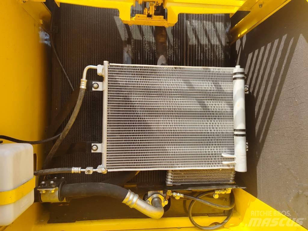 Komatsu PC 240 Bageri gusjeničari