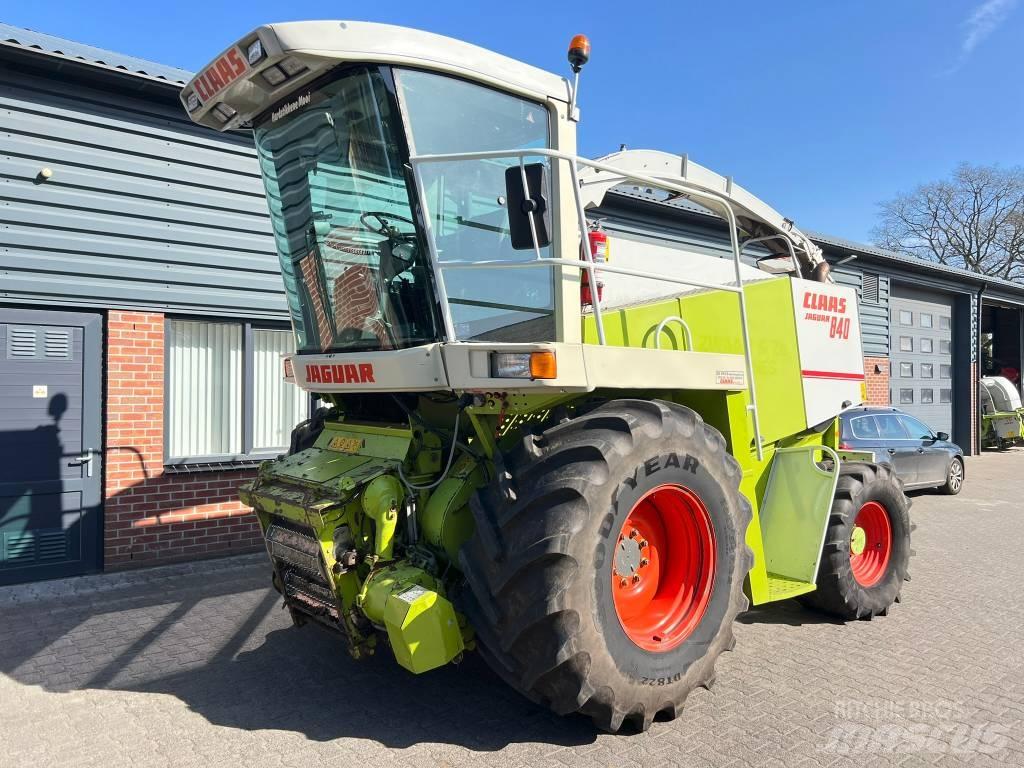 CLAAS Jaguar 840 Strojevi za krmu na vlastiti pogon