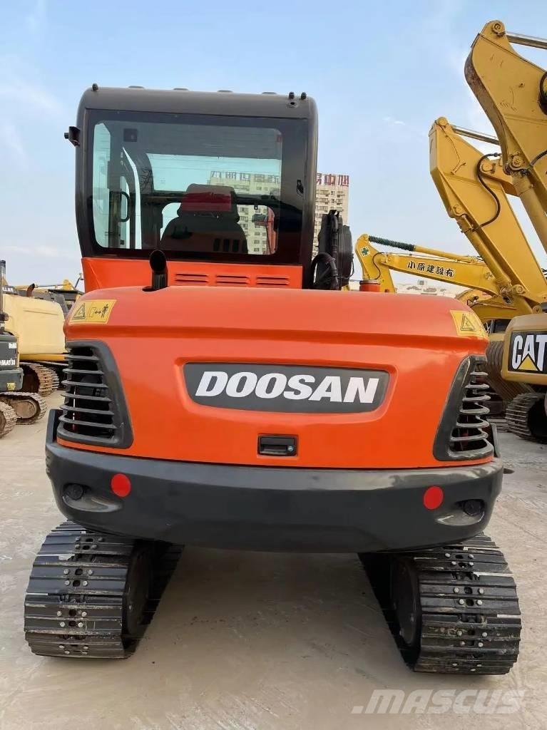 Doosan DX60-9C Mini bageri <7t