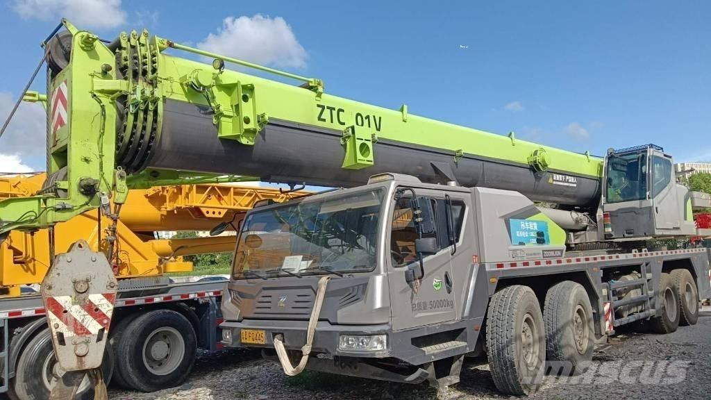 Zoomlion ZTC800 Rabljene dizalice za težak teren