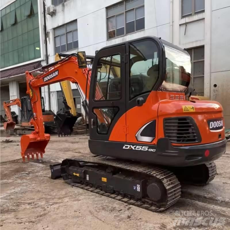Doosan DX55 Bageri gusjeničari