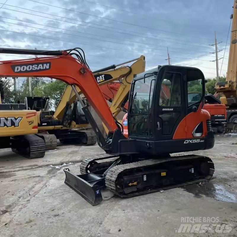 Doosan DX55 Bageri gusjeničari