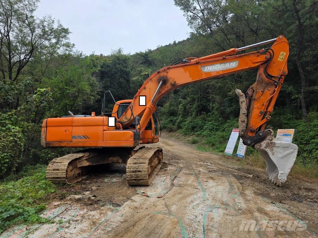 Doosan DX 220 LCA Bageri gusjeničari