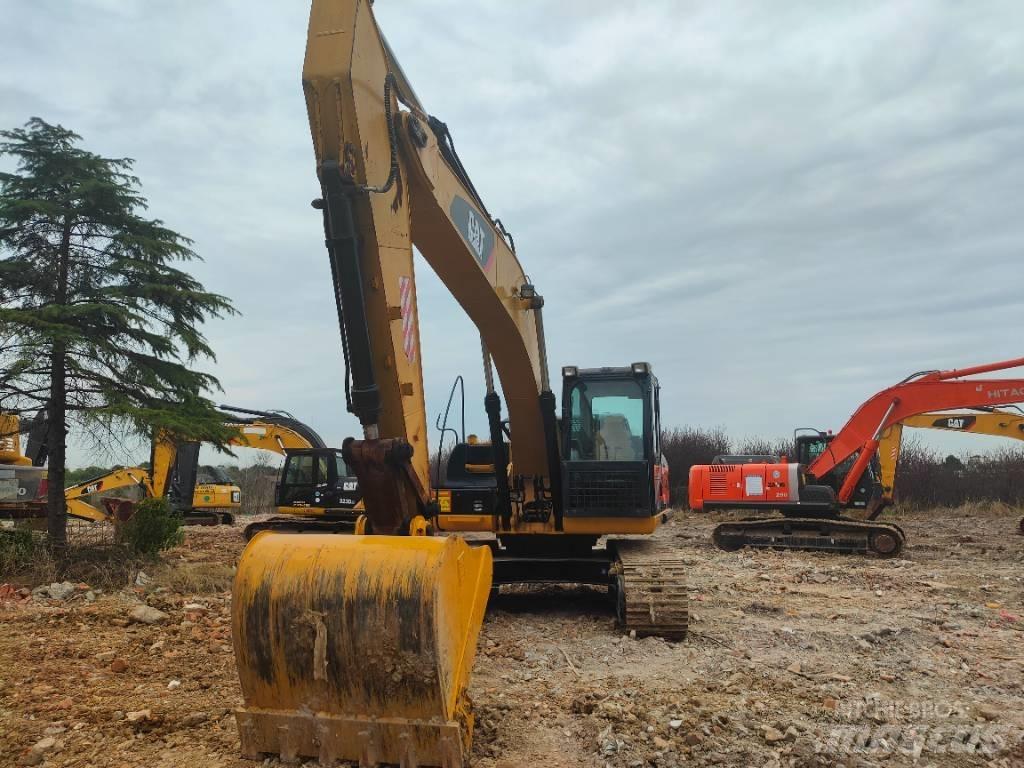 CAT 320 D Bageri gusjeničari