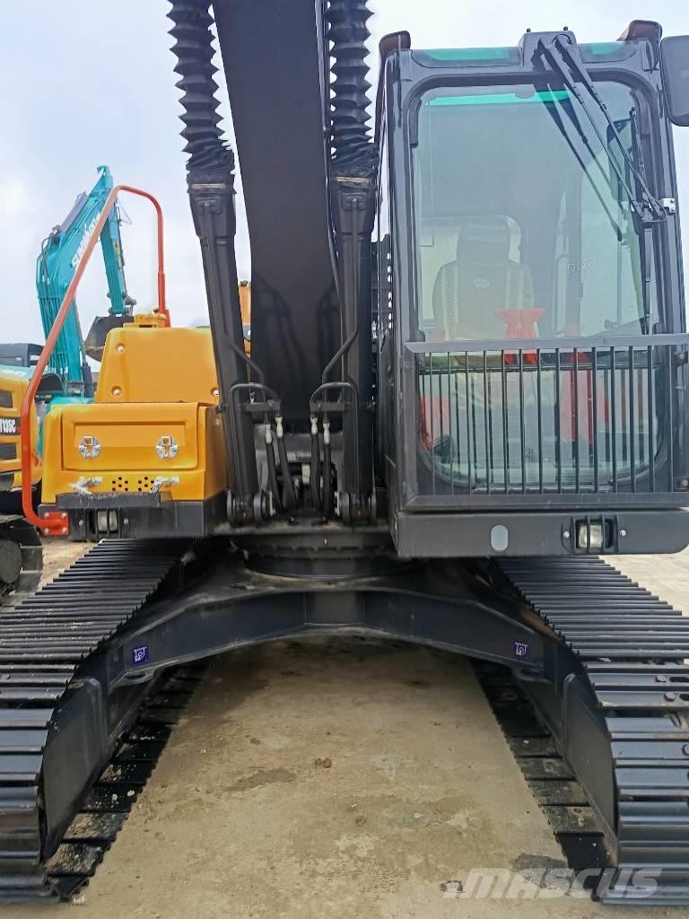 Volvo EC 140 Bageri gusjeničari