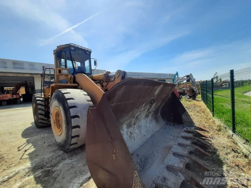 Komatsu WA500 Utovarivači na kotačima