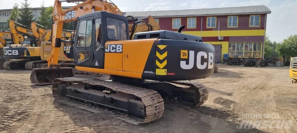 JCB JS 200 LC Bageri gusjeničari