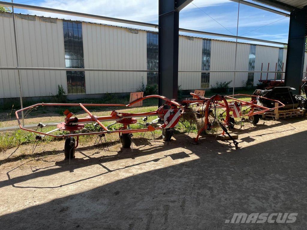 Fella TH 800 Okretači i sakupljači sijena