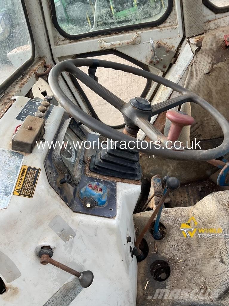 Ford COUNTY 1164 Traktori