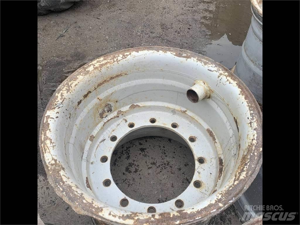 Gremo 1350 24x26,5 Gume, kotači i naplatci