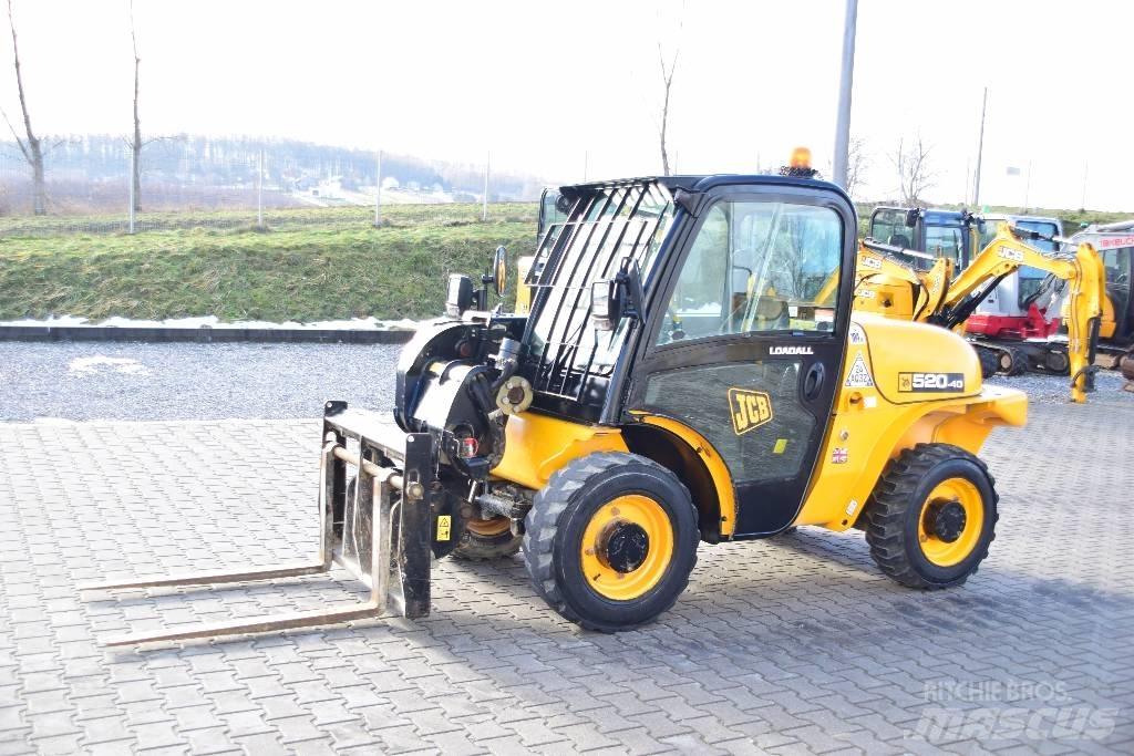 JCB 520-40 Loadall Teleskopski viličari