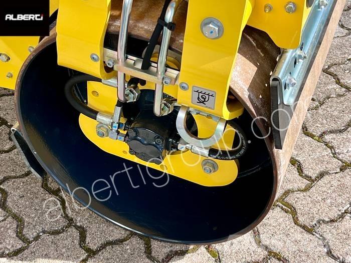 Bomag BW 100 AD M-5 Valjci sa dvojnim bubnjem