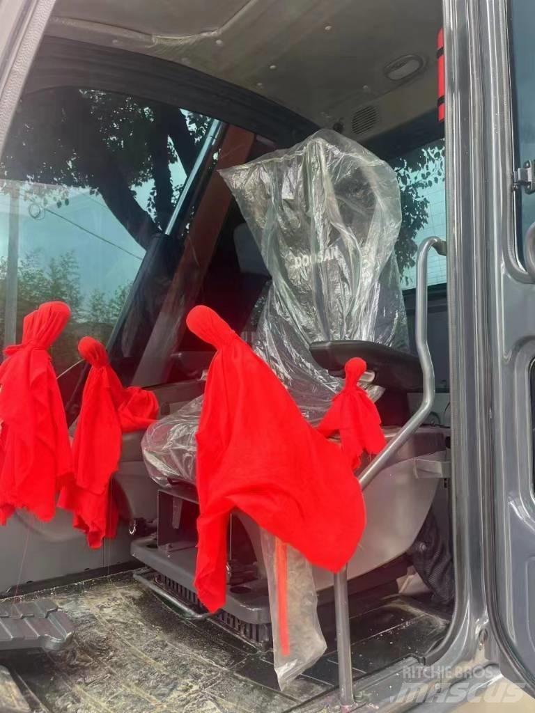 Doosan DX75 Mini bageri <7t