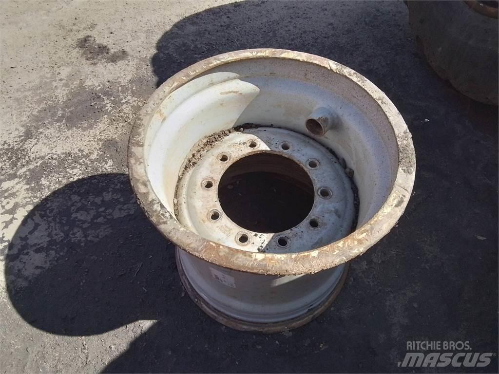 Valmet 901 22x24,5 Gume, kotači i naplatci