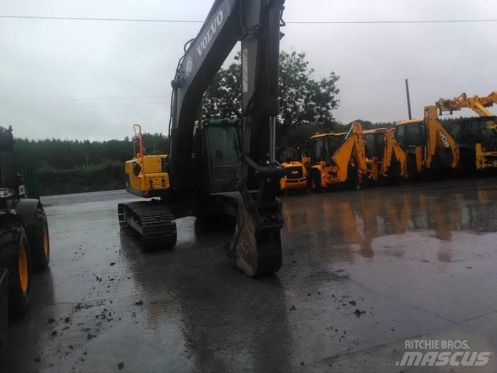 Volvo 210 C Bageri gusjeničari