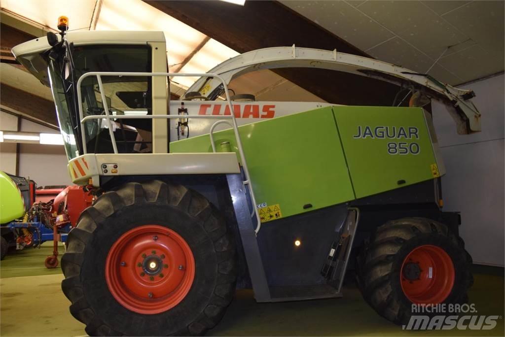 CLAAS Jaguar 850 Strojevi za krmu na vlastiti pogon