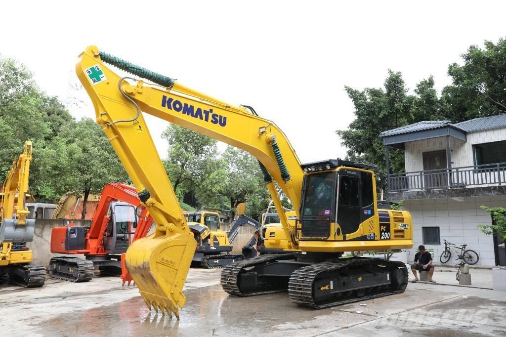 Komatsu PC 200-8 Mini bageri <7t