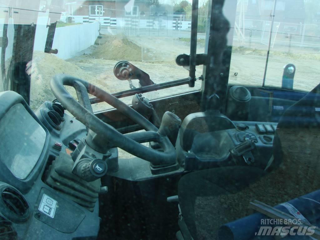 Kubota R 082 Utovarivači na kotačima