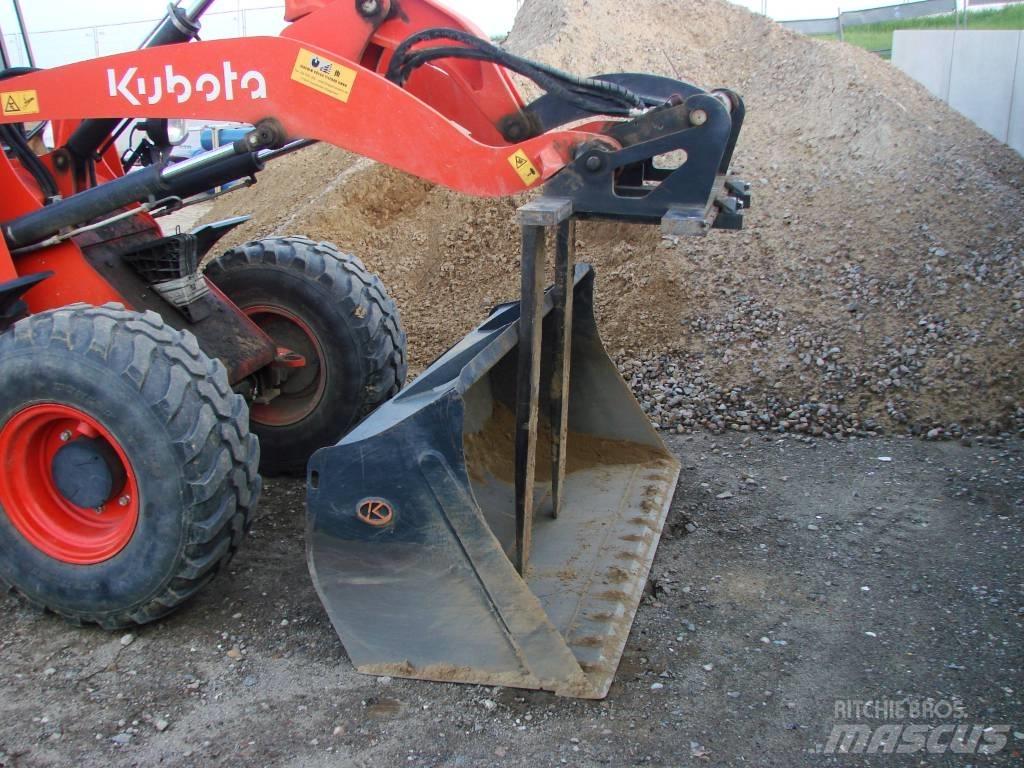 Kubota R 082 Utovarivači na kotačima