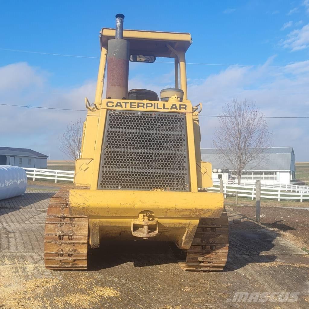 CAT 963 Utovarivači gusjeničari