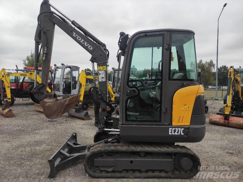 Volvo EC 27 C Mini bageri <7t