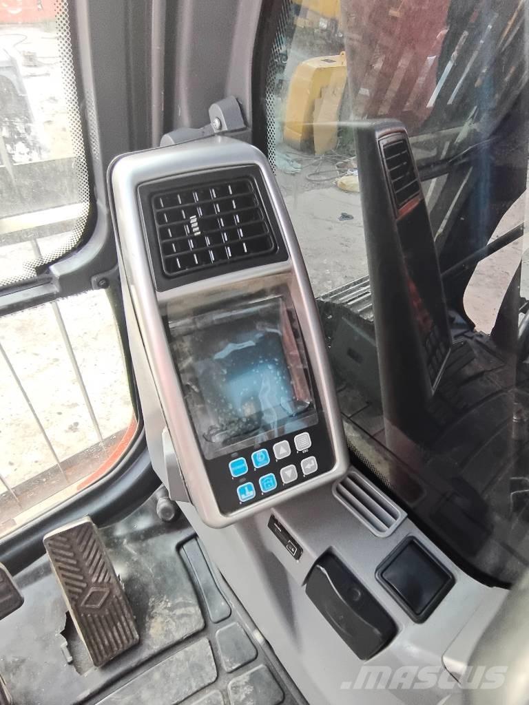 Doosan DX 225 LC Bageri gusjeničari