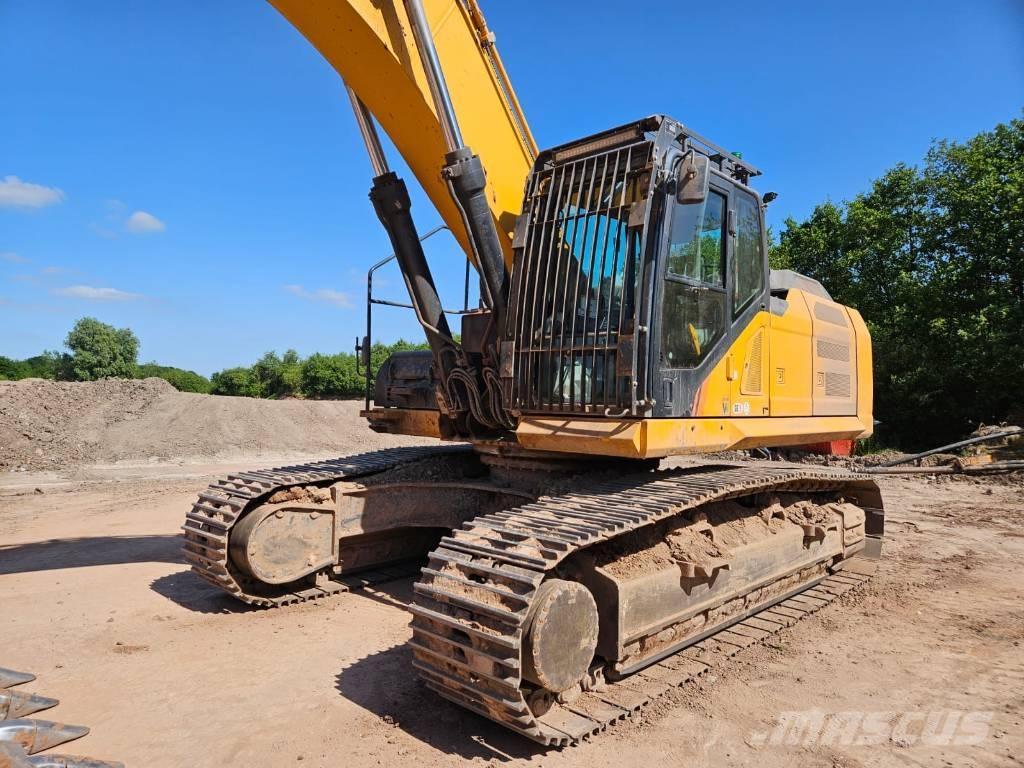 LiuGong 942 F Bageri gusjeničari