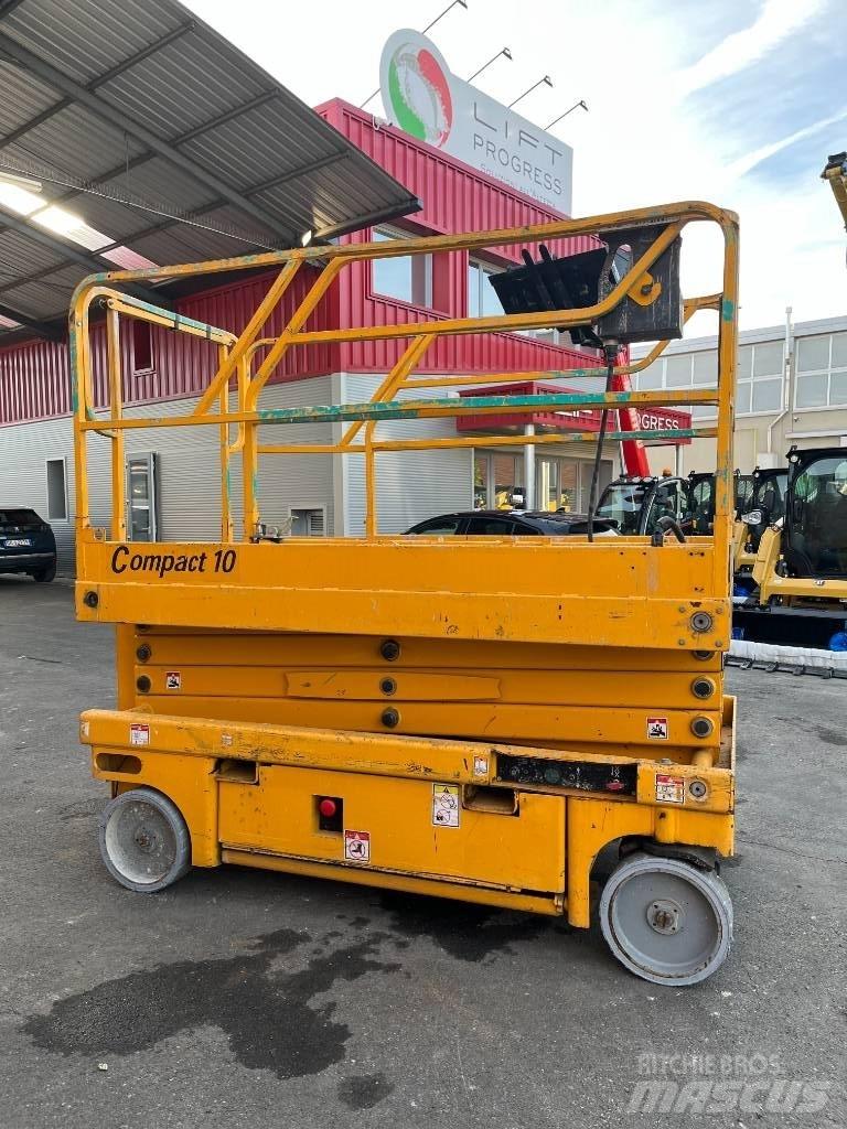 Haulotte Compact 10 Škaraste platforme