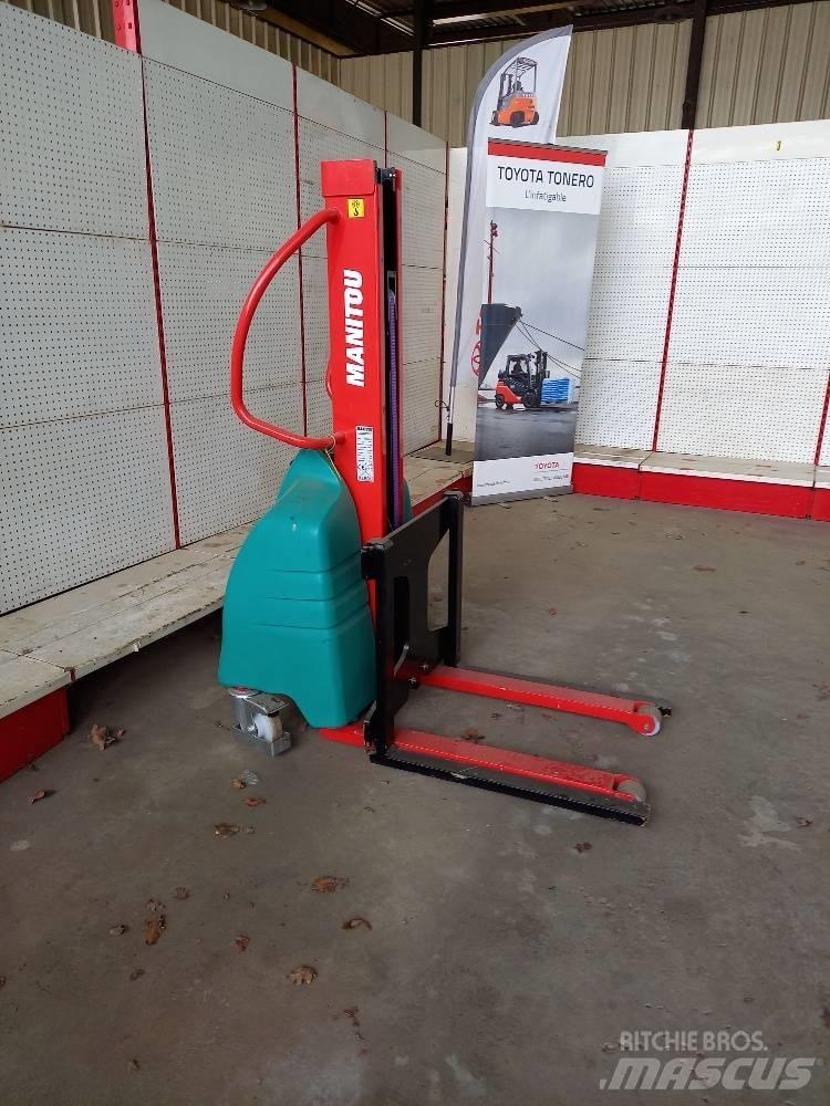 Manitou EB500 Ručni električni viličar