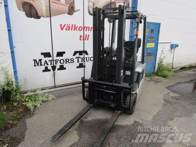 Nissan (Atlet) TX 15 Električni viličari