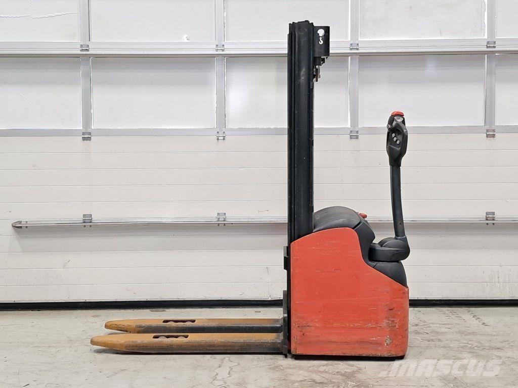 LOC A12TLL42 Ručni električni viličar