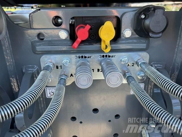 Wacker Neuson EW 100 Bageri na kotačima