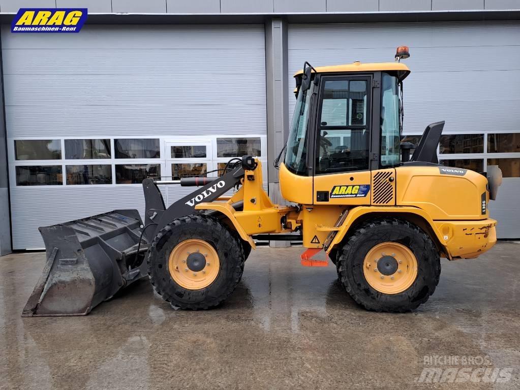 Volvo L 30 G Utovarivači na kotačima
