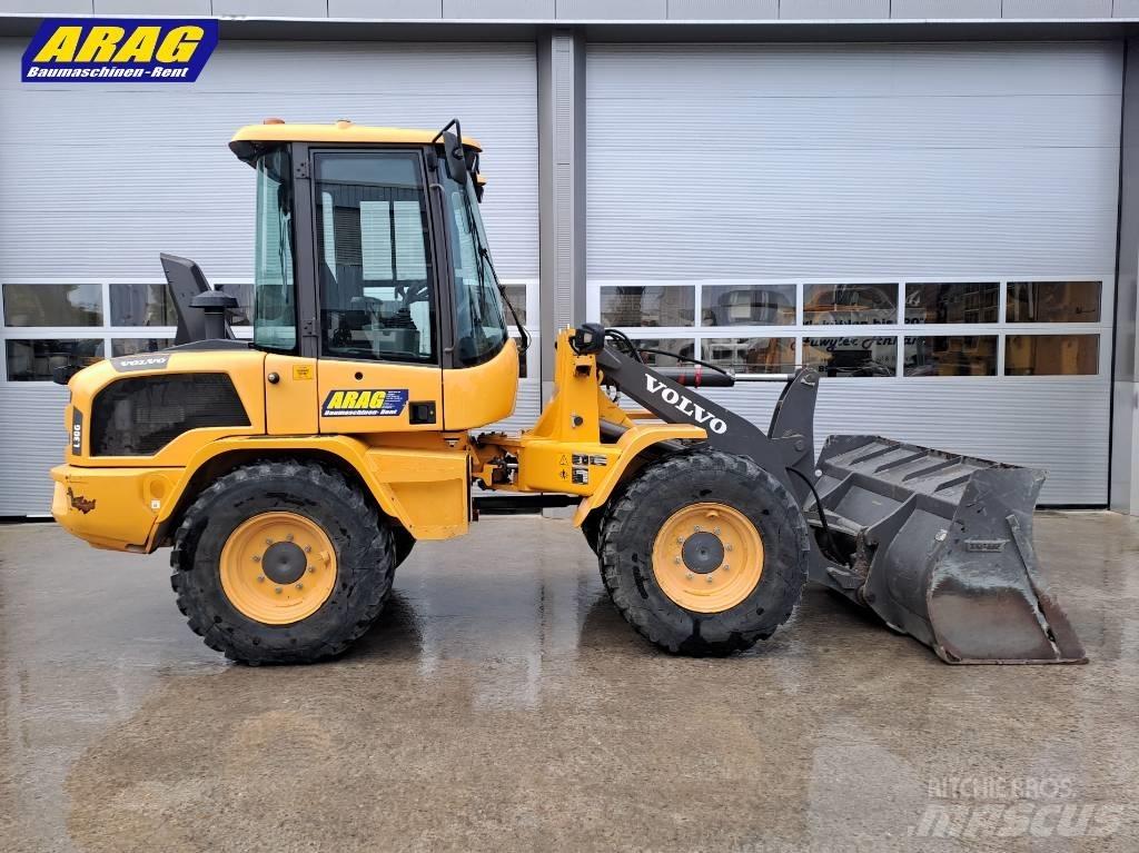 Volvo L 30 G Utovarivači na kotačima